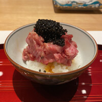 肉割烹 岡田前 - 