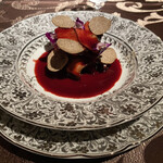 La maison du caviar 17℃ - 常盤産黒アワビとビーツのブレゼ、赤ワインのソース