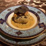 La maison du caviar 17℃ - 淡路産舌平目のファルシと厚岸のウニ、アルベールソースとオーストリア産黒トリュフ