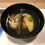 うを徳 - お椀（長良川 鮎塩焼き + 群馬 とろなす + 新銀杏）