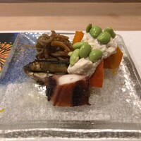 うを徳 - 万願寺ししとうとじゃこと桜海老の山椒煮 + 琵琶湖 稚鮎 + 明石 煮蛸 + 赤南瓜 + 京都 豆腐の白和え + 山形 枝豆
