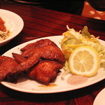 唐山房 - 手羽ぎょうざ　1本130円