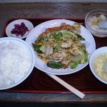 山路飯店 - 回鍋肉定食