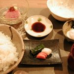 Kisala - 5/19ランチ“いさき造り、温泉玉子、御飯、浅利汁、香の物”