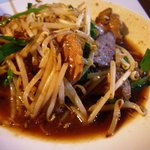 武蔵家餃子房 - レバニラ炒め【￥３５０】