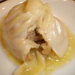 鳳琴樓 - 割るとスープが沢山