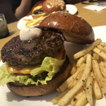 MORI'S BURGER - 