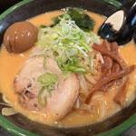 めん坊 - めん坊(みそラーメン+味付玉子)