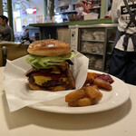 ベーカーバウンス - ベーコンチーズバーガー¥1600