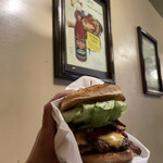 ベーカーバウンス - ベーコンチーズバーガー¥1600