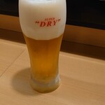 寿司吉 - 生ビール550円