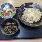 Gouriki Udon - もりうどん、モツ煮込み