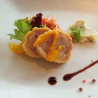 鉄板焼 ひだ - 前菜　ブランダードと若鶏もも肉のエスカベッシュのアップ
                    鉄板焼きの料理を作られる待ちの時間の料理となる。