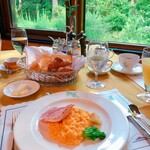 万平ホテル メインダイニングルーム - 