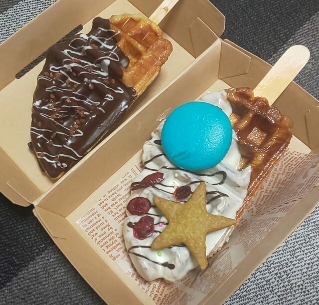 クロッフル専門店 Chameleon カミリオン 東武宇都宮 スイーツ その他 ネット予約可 食べログ