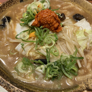 品川駅でおすすめの美味しいラーメンをご紹介 食べログ 品川駅でおすすめの美味しいラーメンをご紹介 食べログ