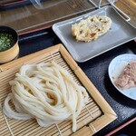 灸まんうどん - ざる（小）