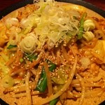 酒蔵力 - ばくだん　480円　豚のテッポー入り辛味噌いため