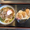藤与志 - 料理写真:肉うどん 630円,いなり 300円