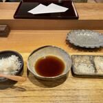 天ぷら たけうち - 天ぷらは天つゆ、塩麹、塩で頂けます