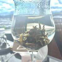 桂花苑 - 中国茶。これが開くと…