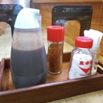 とんかつ とんき - 卓上に常備されているもの