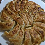 お持ち帰り専門店 餃子家 龍 - 生餃子からの焼餃子(๑♡⌓♡๑)