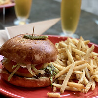 ウルフギャング・パック カフェ 愛知芸術文化センター店 -  ウルフギャング・パック カフェ 愛知芸術文化センター店 -