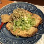 いだき - 桝井さんの焼き厚揚げ豆腐たっぷり薬味添え