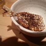 美味いもん処 手八 - 本日のお通しはツマミにピッタリ！日本酒にスべきだったか？