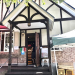 Bakery & Restaurant EPI - 店舗入り口　