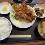 Seshi bon - 鶏から定食