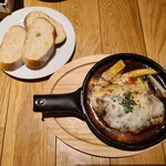 Ristorante Mero. - 贅沢チーズハンバーグセット(1550円)です。