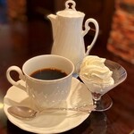 魔愁 - ウインナーコーヒー