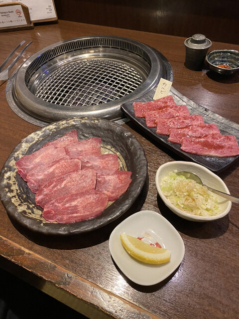 炭火焼 はな牛 ハナギュウ 福野 焼肉 食べログ