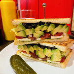 ブラザーズ - アボカド&クリームチーズサンド