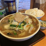 一発ラーメン はしご屋 高崎店 - ファイトセット醤油、ニンニク増し、辛増し