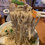 一発ラーメン はしご屋 - 混ぜ混ぜして一気に食べれる！