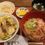 Soraku Atagoan - 舞茸天丼セット 1,280円  量もたっぷり、お値打ちです  丼だけで満腹ですが、サラダと味噌汁も付いてます