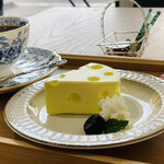 Cafe EIGHT 8 SENSE - チーズケーキ