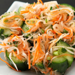 みなとみらいde 焼肉 DOURAKU - オイキムチ