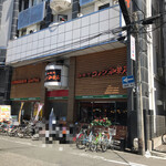 コメダ珈琲店 - 店の外観　※以前は、パチンコ店だった？