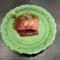 おおたに - 鮪のお造り、とろみ醤油