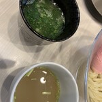 人生夢路 徳麺 - 2つのつけ汁