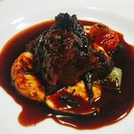 ル クロ - 牛頬肉のワイン煮込み