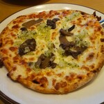 Saizeriya - 野菜ときのこのピザ 400円(税込)