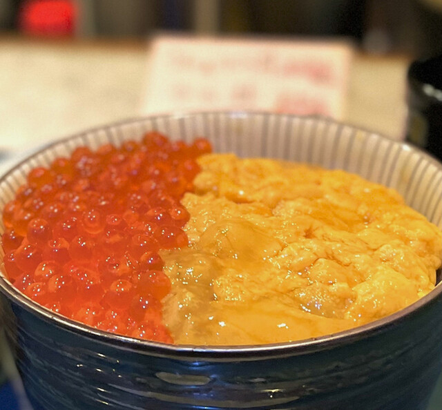 ぺりーのいくら丼 ぺりーのいくらどん 日本橋 海鮮丼 食べログ ぺりーのいくら丼 ぺりーのいくらどん 日本橋 海鮮丼 食べログ