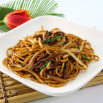 SHIN FYKU KI - もちもちした食感が人気の『上海風焼きそば』