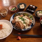 Gakudai Sakaba Ebisu San - チキン南蛮定食のビジュアルたるや若者みなぎる力の源☆