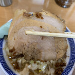 鳳神角ふじ - 豚、厚みこそ無いが、とても柔らかく旨い豚！